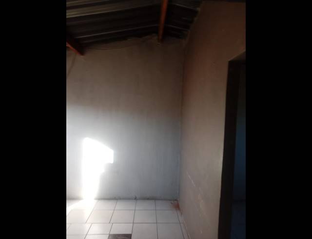 2 BEDROOM HOUSE FOR SALE IN PALM RIDGE